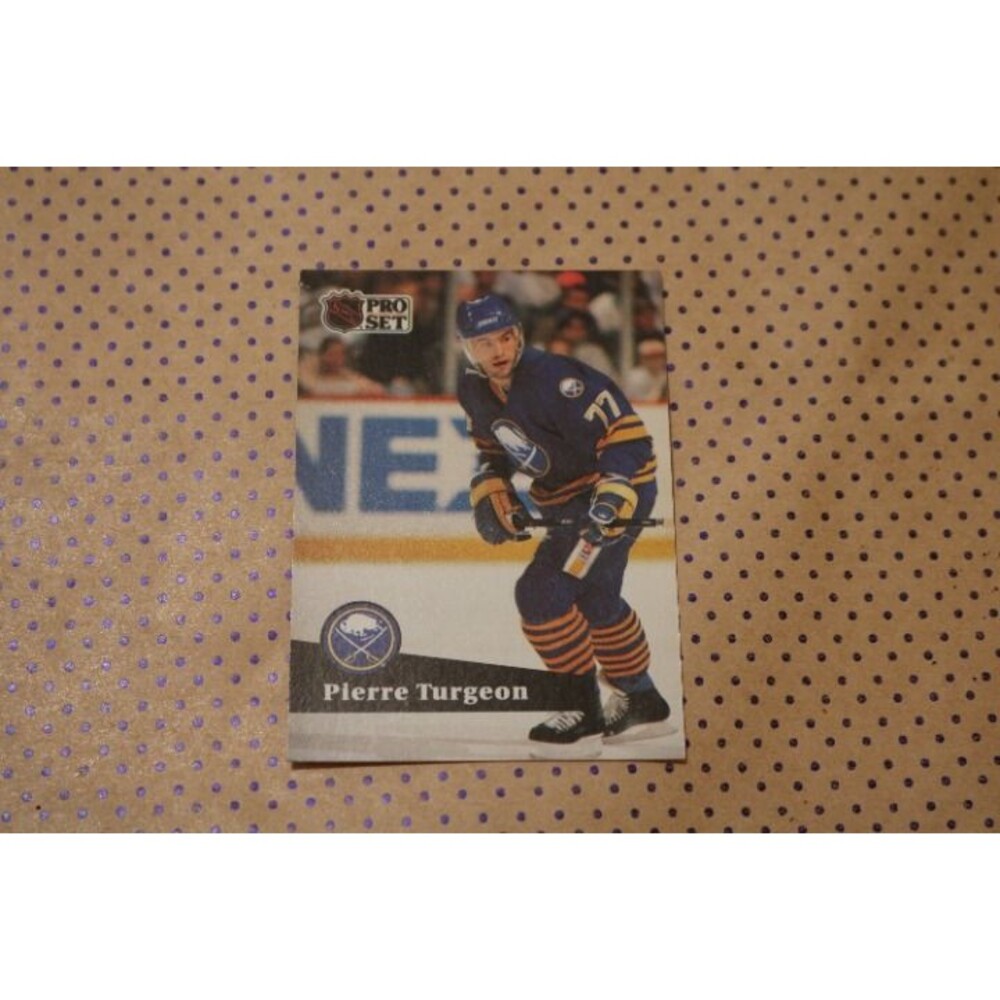 Pierre Turgeon #15 Hockey Card (1991)